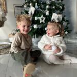 Jessica Thivenin Instagram - Bon réveillon à tous ! Profitez de vos familles et de vos proches ♥️ on vous aime ! La famille Garcia .