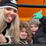 Jessica Thivenin Instagram - Notre petit séjour en famille, dans le monde féerique et merveilleux de Disneyland, quel bonheur indescriptible ♥️