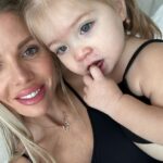 Jessica Thivenin Instagram - Amours de ma vie ♥️ #sponsorisé 🎄 Concours avec @aparanjan_paris🎄 On vous offre la possibilité de remporter 5 lots 🎁 2 calendriers de l’après d’une valeur de 298€ chacun 3 bons d’achats de 200€ pour vous faire plaisir ou faire plaisir à vos proches pour Noël Pour participer : 1/ like cette photo 2/ suivre @jessicathivenin @aparanjan_paris et @caroline.aparanjan 3/ invite 2 amis à participer en commentaire 5 gagnants 🍀🍀🍀🍀🍀 Tirage au sort dimanche 11/12/2022 à 21h00, le résultat sera annoncé en story par @aparanjan_paris Et celles qui le souhaitent, vous avez toujours -20% sur le site avec mon code JT20 ❤️ @shaunaevents