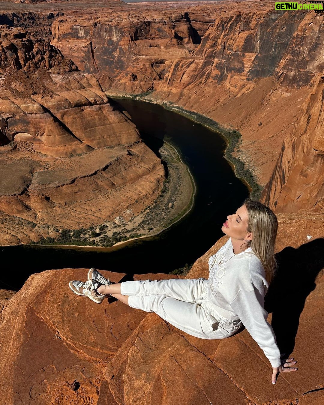 Jessica Thivenin Instagram - Antelope Canyon & Horseshoe Bend