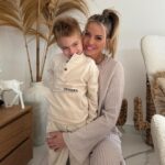 Jessica Thivenin Instagram - It’s MY BIRTHDAY 🎈🎂 🎉 34 ans le temps passe trop vite! Bientôt 10 ans que je partage ma vie avec vous ! Je vous remercie à tous d’être là au quotidien , c’est vraiment avec beaucoup d’amour que je partage avec vous mon évolution, ma vie … je suis tellement comblée d’amour et de bonheur, merci à mon mari, mes enfants, ma famille, mes amis , mes copains et vous Merci je vous aime ! ♥️