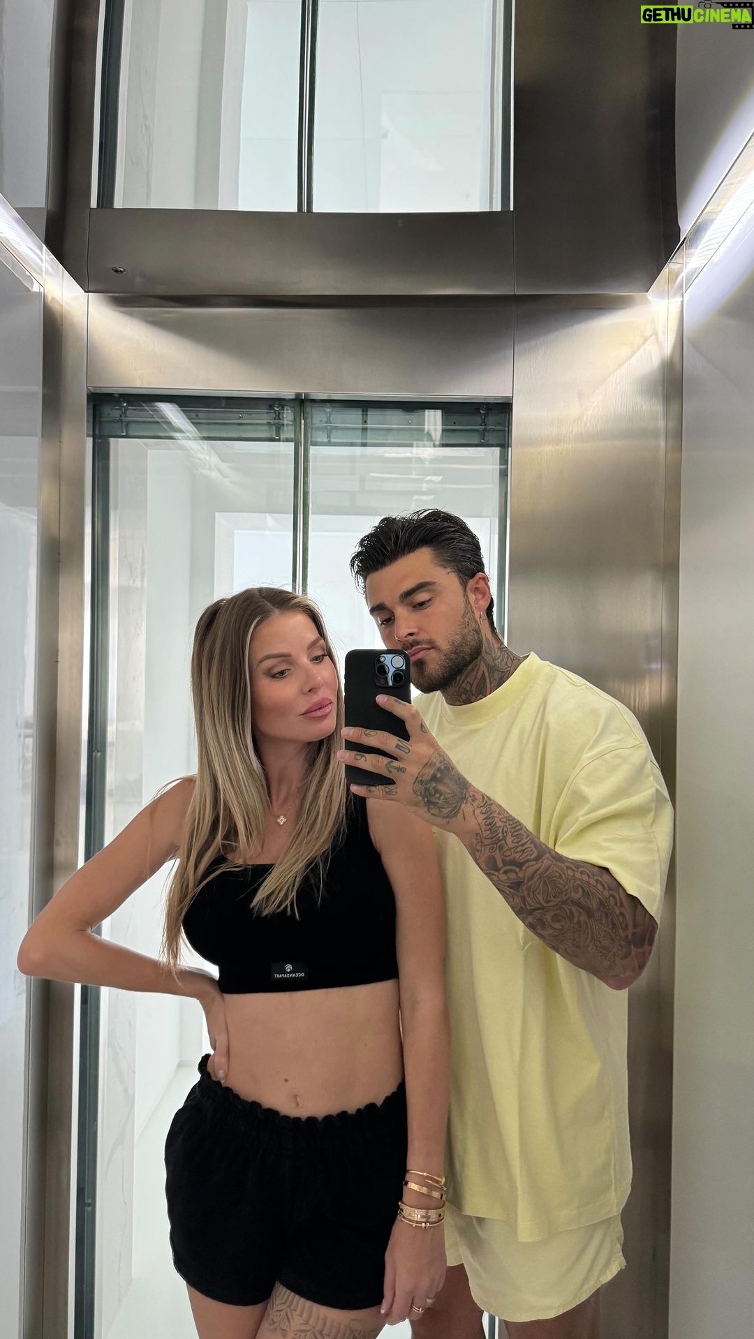 Jessica Thivenin Instagram - ππ€πΌπ€£