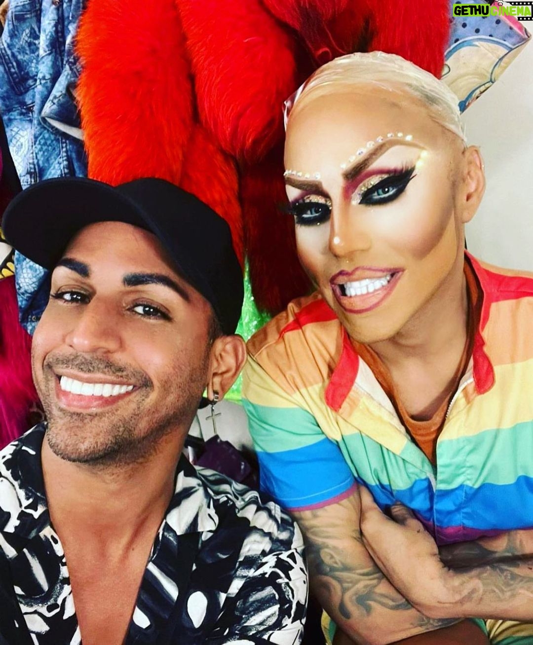 Jessica Wild Instagram - Reunited with my sister @yarasofiapr Had so much fun at the @rupaulsdragrace LIVE Vegas Show.So Proud of you mamish😍😍😍🇵🇷Escandalo! #boricuas #hermanas👭 #family #rupaulsdragracelive #rupaulsdragraceliveinvegas