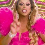 Jessica Wild Instagram - ESCÁNDALO! It’s me @JessicaWild joining @RDRSuperstar this January! Along with a WILD season track, I’m serving TWO main events! Sí, it’s time to get fluent in BODY language! Download now: bit.ly/JessicaMobileGame #RDRSuperstar