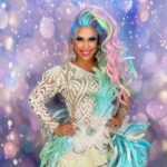 Jessica Wild Instagram - OMG @rupaulsdragcon Weekend It was amazing!!! I want to thank everyone who visited my booth and bought my merchandise.Best of all was giving hugs again🤗 I'm very Thankful❤️ 👗 @myron.morgan 💄 @angelinabeepr @sapphirebeepr #rupaulsdragcon #rupaulsdragrace #family #dragqueen #leyends #sisters Los Angeles Convention Center