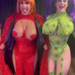 Jessica Wild Instagram - Happy Halloween 🎃Always a fun time with my sister @jimbothedragclown 👻🧟‍♂️ #sisters #family #rupaulsdragrace #allstars8 #winner #friendship