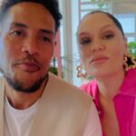 Jessie J Instagram - 👩🏻🧑🏾‍🦱 + 🎾 + 💦 = 🔋 Wimbledon Tennis Center Court