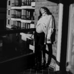 Jessie J Instagram - A year ago today I did a 4 min photo shoot on my hotel balcony with my sister @hannah.macgregor.photo.film Luckily she is an incredible photographer because I was a hungry hormonal impatient model. But she got the shot 😂🤍 Love you sis