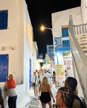 Jessie T. Usher Instagram - GREECE. You really did it for me 🥹🙌🏾 I loved every second . it took me finally tapping in with @topshelfgetaways to take a trip that wasn’t work related 😅 but mannnn I’m glad I did . Great food. Better people. Immaculate vibes. 10/10 @serdariusblain 🙌🏾🇬🇷