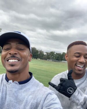 Jessie T. Usher Instagram - w/ my dawggggg @doublerlee #SurvivorsRemorse have ya missed us !?