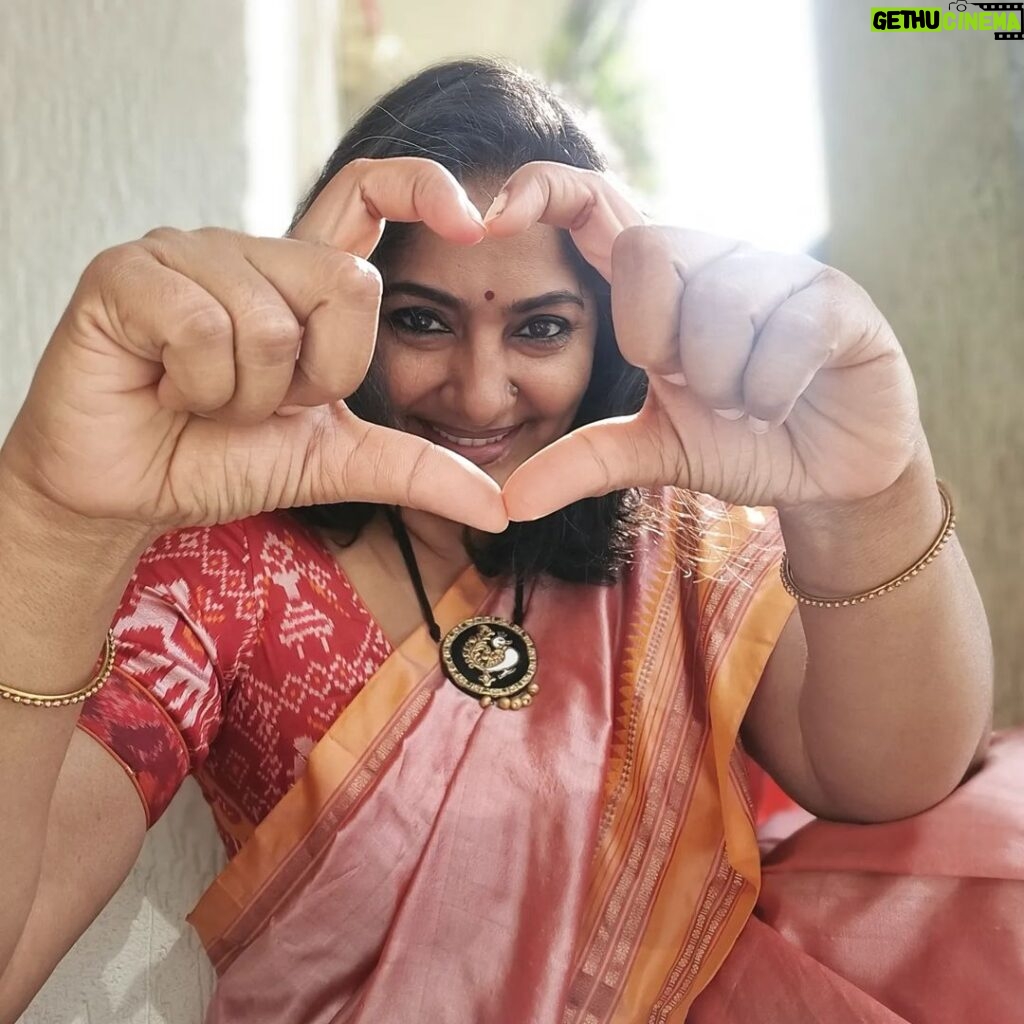 Jhansi Instagram - భోగి,సంక్రాంతి, కనుమ శుభాకాంక్షలు #sankranthi