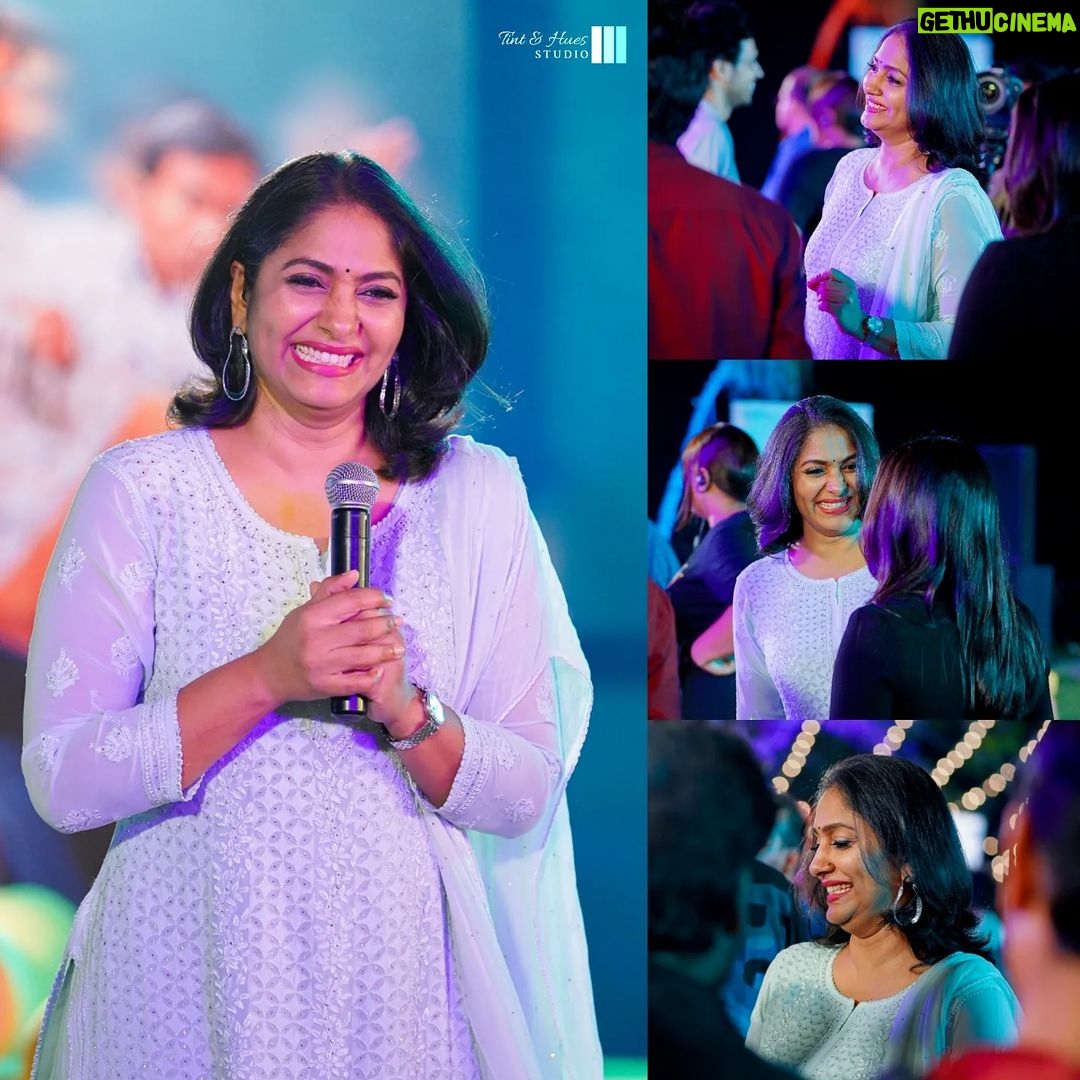 Jhansi - 2.9K Likes - Actress & Anchor @anchor_jhansi garu in
Pareshan Pre release dawath celebrations
@thespiritmedia @southbay.live
#tintandhues #hyderabad #pareshanonjune02 #photooftheday #photogrid #photographer #india #tfi #pareshan #tollywood #spiritmedia #southbay #photogrid #photography #event #prerelease #rana #photo #candid #candidphotography #sonyalpha