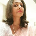 Jhansi Instagram - Back to my short haircut after finishing current projects Dasara and Salaar . Now, waiting for the releases while growing hopes and hair . Pale pink Chanderi saree and South Sea pearls for Dasara press meet. #dasaraonmarch30th #dasara #dasaramovie @nameisnani @keerthysureshofficial @slv_cinemas