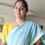 Jhansi Instagram - An Assam khadi cotton sari paired with a bright Mangalagiri handloom blouse. Chosen and procured with love by a special person, for a special reason, and I chose to wear it for a special occasion. Simple fabrics narrate intricate stories . Choose handlooms for your special occasions. When you ditch the glitter, you are sure to shine brighter ✨️. #handlooms #loomlove #indianhandlooms