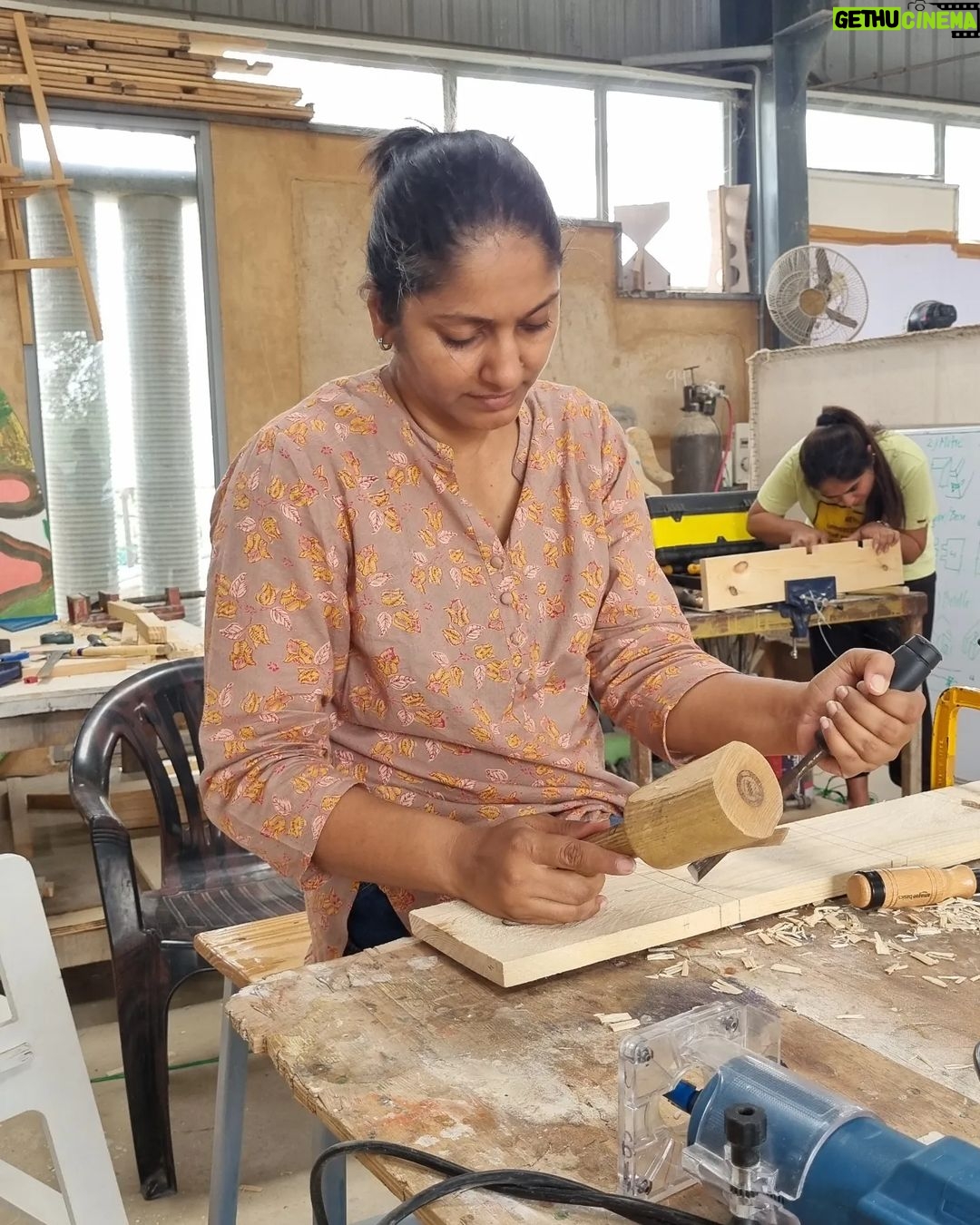 Jhansi - 4.9K Likes - I could do this ! Thank you, Shailna & Anish of @studioclutter ,
The sounds of scraping saws,
the smell of faint burnt wood,
The sight of dancing dust,
The feel of timber resisting the chisel..
You made me enter a whole new world of wood working.
Your 2 day work shop has given me the courage to build with confidence .
And your wood art has inspired me to use wood to my mixed media craft projects.
Proudly show casing my unfinished fridge caddy .
@oornafarm you were a great host.
#woodworking
#woodart
#newlearning
#alwaysastudent
