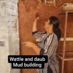 Jhansi Instagram – Building dreams in mud .. with  passion and patience. 
Tried my hand at Wattle and daub Wall.
 We must appreciate the craftsmen who still have a hold on  the vanishing techniques. Thank you, @sthala_architects, for your perseverance in making sustainable architecture  accessible to the current generation.