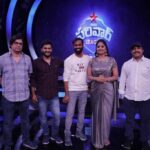 Jhansi Instagram – This morning, I woke up to be reminded of how half a decade has just zipped by. 
@gaddam_rakesh_reddy_ sends me this core team’s picture of Starmaa Parivar league season 1 finale. 
I made many core memories and lasting bonds on this set.
@peppinbryan and @usgnanam , just 5 years ago, and how vintage we 3 look ? 🙈 I  wonder how only @bharathchand1 remains the same. 
#friendsarefamily
#starmaaparivaarleague
