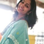 Jhansi Instagram - Who else feels naturally fresh in natural fabrics