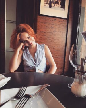 Jiřina Daňhelová Instagram - ,,Tak coo,jak se máš?” -,,Ale jooo,dobrý.” ,,Tak dobrý!” -,,Povídej něco hezkýho. Na co se těšíš a co Ti dneska udělalo radost.” ,,Tak jooo” 💐
@krystofzapletal
