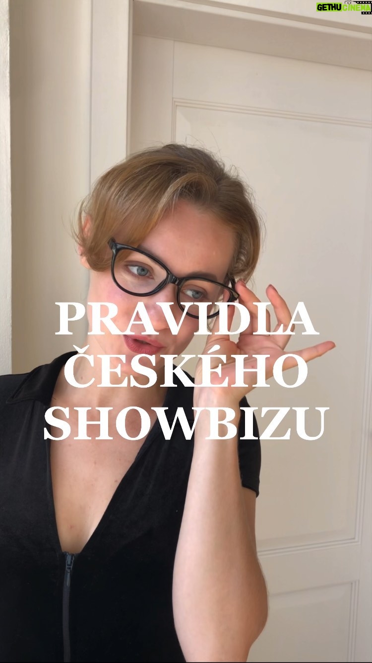Jiřina Daňhelová - 19.1K Likes - Já chtěla bych mít svůj aeroplán
Lítat v oblacích, jak kormorán
Vznášet se a stoupat
A vánkem dát se houpat
Za jasných krásných letních rán
#mocninasituace