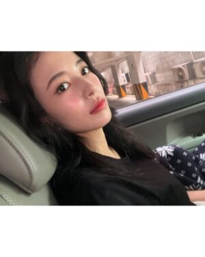 Ji Woo Instagram - #경성크리처 명자🖤