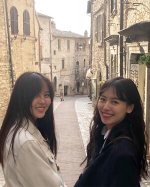 Ji Woo Instagram - 