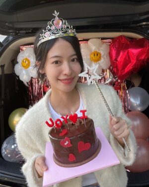 Ji Woo Instagram - 안나 안녕!💓