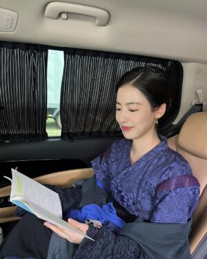 Ji Woo Instagram - 환상연가 오늘도 본방사수 부탁드려요💙