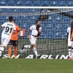 Jimmy Durmaz Instagram – Bravo takim 3 puan ama biz devam ediyoruz !! 🔴⚫️

3 important points but we keep on going with the hard work 🔴⚫️ #jd #jdbeard #dmz #beardman #karagümrük #gümrük