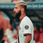 Jimmy Durmaz Instagram - ⚽️ #TB Beyaz Forma 🫶 Stadio Başakşehir Fatih Terim