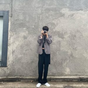 Jin Ho-eun Instagram - 😁📸😖