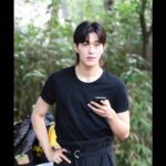 Jin Ho-eun Instagram – 쉬는 시간에 머쓱타드 🙈