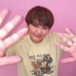 JinJin Instagram – .
.
どすこいっ‼️ってこと⁉️
.
.
僕の職業はお相撲さんじゃなくてYouTuberやもん‼️
.
.
JINCLの新作ずっと毎日着てるかあいい🥹💞
.
.
髪の毛メンテ💞💞
@__daiwoo いつもありがとう神腕🫶