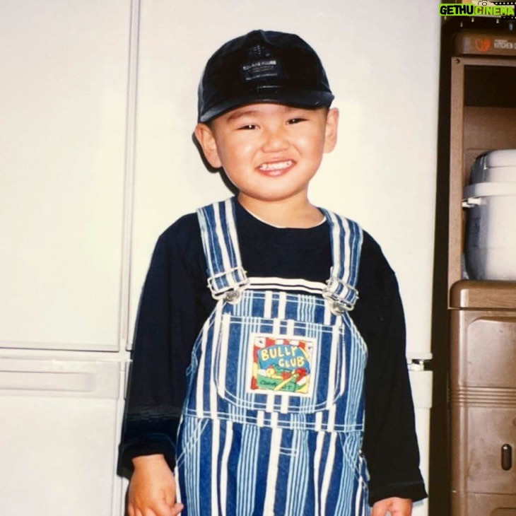 JinJin Instagram - . . お母さん、僕大きくなったよ。 いや、大きくなりすぎたよ。 . . #こどもの日
