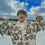JinJin Instagram - 初めての大阪城ホール！！興奮🫶💖 そこで40年以上つづくのサントリー1万人の第九をみてきました🥺 1万人以上の人が一斉に合唱するのを生で聴けて終始鳥肌が立つほど興奮してました…🥺✨ #PR #サントリー1万人の第九　 #サントリー