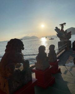 Jirawat Sutivanichsak Instagram - 🙏 Repulse Bay, Hong Kong