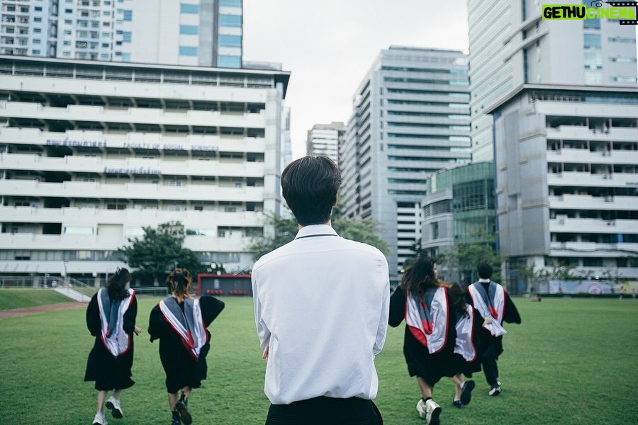 Jirawat Sutivanichsak Instagram - พรุ่งนี้เพื่อนจบผมยังไม่จบนะ😑😑 Srinakharinwirot University | SWU | มหาวิทยาลัยศรีนครินทรวิโรฒ | มศว