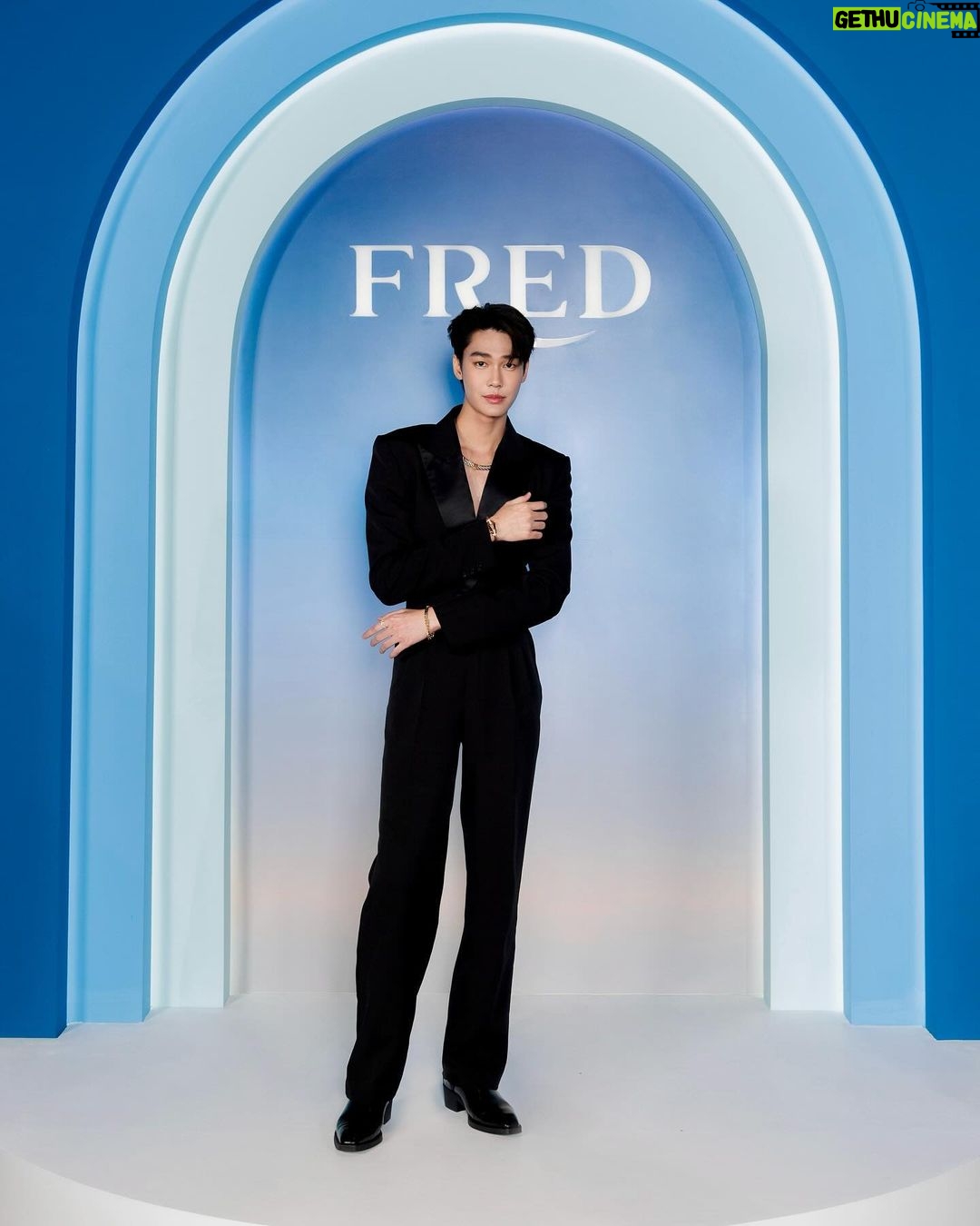Jirawat Sutivanichsak Instagram - Witnessing Monsieur Fred Inner Light’s brilliance in Thailand was a true honor. 💎💙 Thank you, @fredjewelry! #FREDHighjewelry #FREDJewelry #MonsieurFredInnerLight