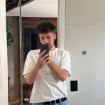 João Guilherme Ávila Instagram – Compilado de reflexos sem reflexão alguma ;) São Paulo, Brazil