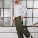 João Guilherme Ávila Instagram – @filadelfio está com uma seleção de peças especiais para vocês 💓, e eu já tenho tudo. O link ta na bio deles, garante!!!