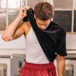 João Guilherme Ávila Instagram – @filadelfio está com uma seleção de peças especiais para vocês 💓, e eu já tenho tudo. O link ta na bio deles, garante!!!