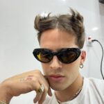 João Guilherme Ávila Instagram - gatos no set 🐱👅 @jao São Paulo, Brazil