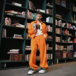 João Guilherme Ávila Instagram - É bom pra sua vista que nem uma cenourinha 🥕🥕🥕 Estudio Rede Globo