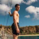 João Guilherme Ávila Instagram – água salgada cura tudo ✨ Fernando de Noronha