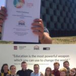 João Pedro Bernardes Instagram - É com muito muito orgulho que posso finalmente partilhar o meu próximo desafio na docência: a coordenação da mais recente Pós-Graduação em Social Media & Content Marketing no IPAM Porto, em parceria com o IADE - Creative University. Assumo esta coordenação em conjunto com António Mendes, Diretor da RFM, que tem sido um apoio! 🙏🏻 Estou mesmo muito entusiasmado com esta oportunidade porque me permite unir os ‘meus’ dois mundos: Por um lado, a paixão que tenho por aprender e viver o Marketing, já desde os meus 16 anos, e por outro, a possibilidade de partilhar, também enquanto docente da Pós-Graduação, tudo o que fui aprendendo com o Cara Coroa, o projeto digital ao qual me entreguei completamente e que permite que a criação de conteúdos digitais seja hoje a minha profissão! Mas voltando à Pós-Graduação: este programa foi desenhado de forma a criar um ambiente académico inovador onde a criatividade e o Marketing trabalham em conjunto para o sucesso das áreas associadas ao Social Media e criação de conteúdo digital! A primeira edição de sempre arranja já em Outubro, mas se quiserem saber mais, espreitem o destaque ‘marketing’ no meu perfil, coloquei lá os links de tudo! Quem sabe não nos encontramos na sala de aula! ☺️ Entrei no IPAM em 2009, e desde então foi sempre a minha segunda casa. Hoje, é ainda mais, de uma forma especial. O João de 16 anos iria ficar muito orgulhoso, espero que vocês também! ❤️ Ps. Swipe left para uma viagem no tempo! #socialmedia #marketing #contentmarketing #digital #creative #ipam #ipamporto #portugal