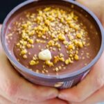 João Pedro Bernardes Instagram - Provámos as novidades dos gelados Olá no vídeo que acabou de sair no canal! 🍦 E se te dissermos que podes ter todos estes @olagelados à tua porta em minutos? E com um mega desconto?! 👀 Entra na loja ‘Gelados by Olá’ na Uber Eats e tem uma oferta de 5€ numa compra igual ou superior a 15€, usando o código OLACARACOROA 🤍 Podes usufruir da promo apenas até ao dia 31 de Maio‼️ De que estás à espera? Pede já os teus gelados e diz-nos nos comentários qual gostaste mais! 🤤 O link do vídeo está na bio! . . . P U B #OLÁ #Cornetto #Magnum #MagnumIceCream #BenAndJerrys #Gelado #Gelados #IceCream #food #foodies