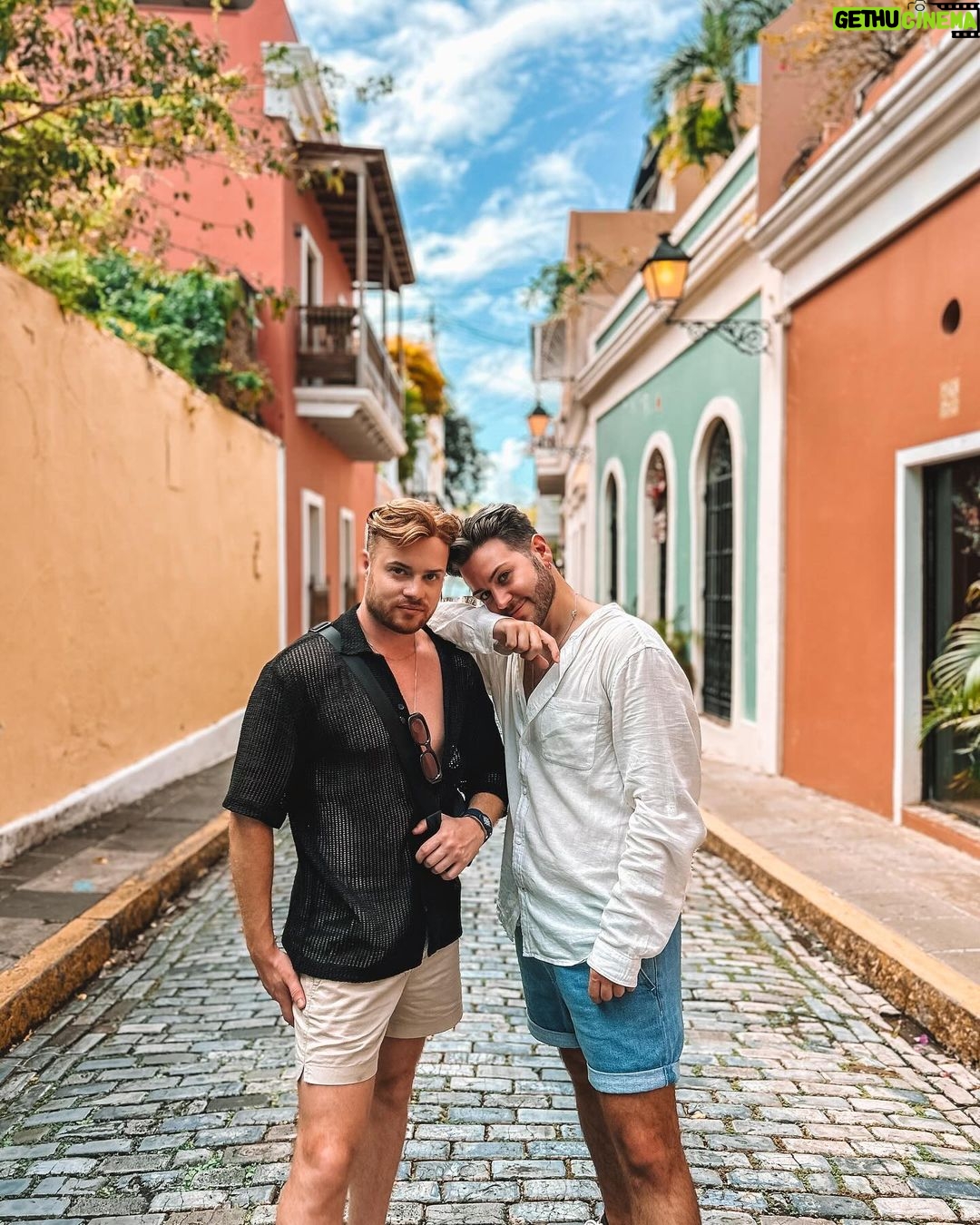 João Pedro Bernardes Instagram - Vamos a votos: foto 1 ou foto 2? 🇵🇷🫶🏻 Puerto Rico, Old San Juan