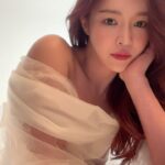 Jo Yoo-jin Instagram - 언제나 애정하는 JMdiamond 촬영 ✨ 이 날은 촬영전에 고속도로에서 차사고나고 어떻게 하루를 치뤘는지 😂 #한달만에업데이트 #내일도해보자 #굿밤
