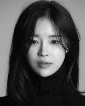 Jo Yoo-jin Instagram - 🍂🍂