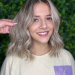 Joana França Instagram - 💇🏼‍♀️🙎🏼‍♀️💁🏼‍♀️ New Look 💥 Foram 20cm de cabelo e muita história mas… As mudanças só fazem bem à alma 🙌🏼✨ . . . Hair by @luanablancohair #hairstyle #haircut #newlook #changes #blondehair #blonde #feelinggood